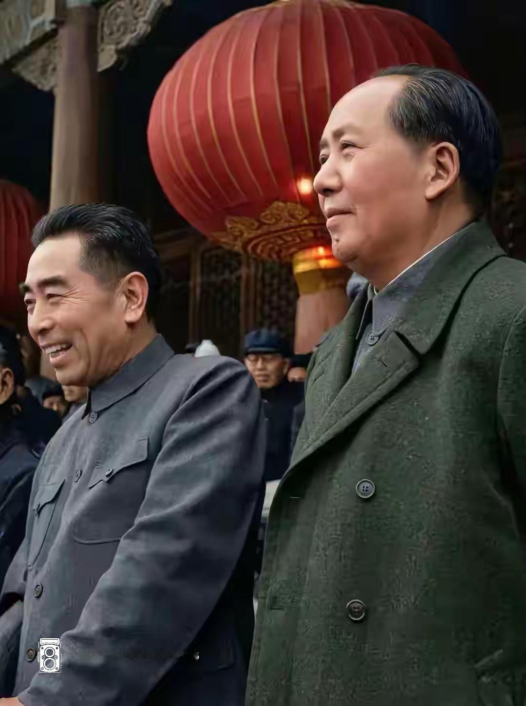 最美的笑容，最伟大的人。永远怀念伟人[玫瑰][玫瑰][玫瑰]
