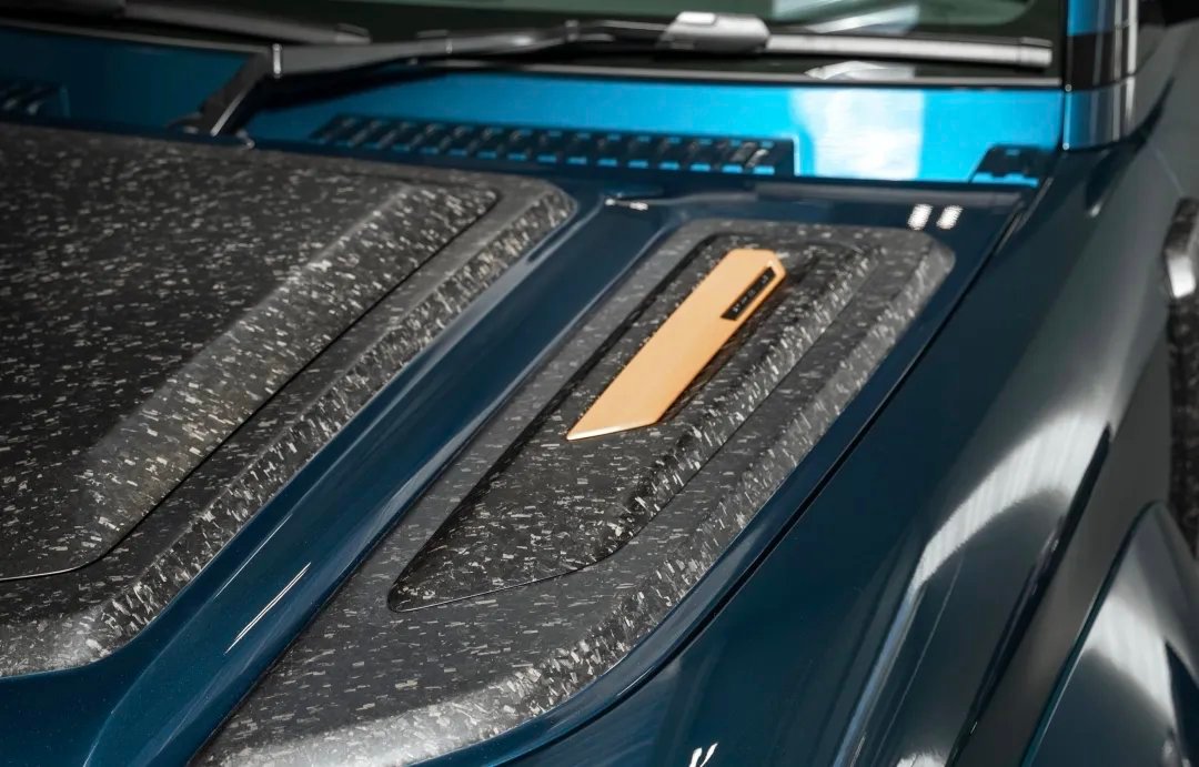车市热门 英国改装厂Urban Automotive打造路虎卫士双门皮卡——Wi