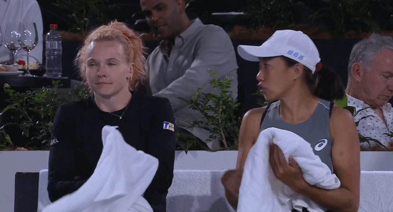 张帅阿德莱德赛女双夺冠 WTA阿德莱德500赛，张帅/西尼亚科娃6-1 6-4击