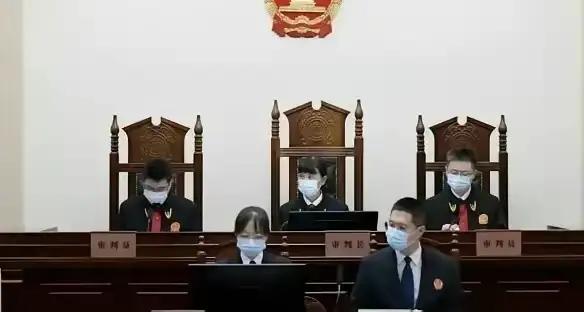 这就是欠薪的下场！”贵州icon，一农民工带妻儿，找包工头讨要血汗钱，岂料，包工