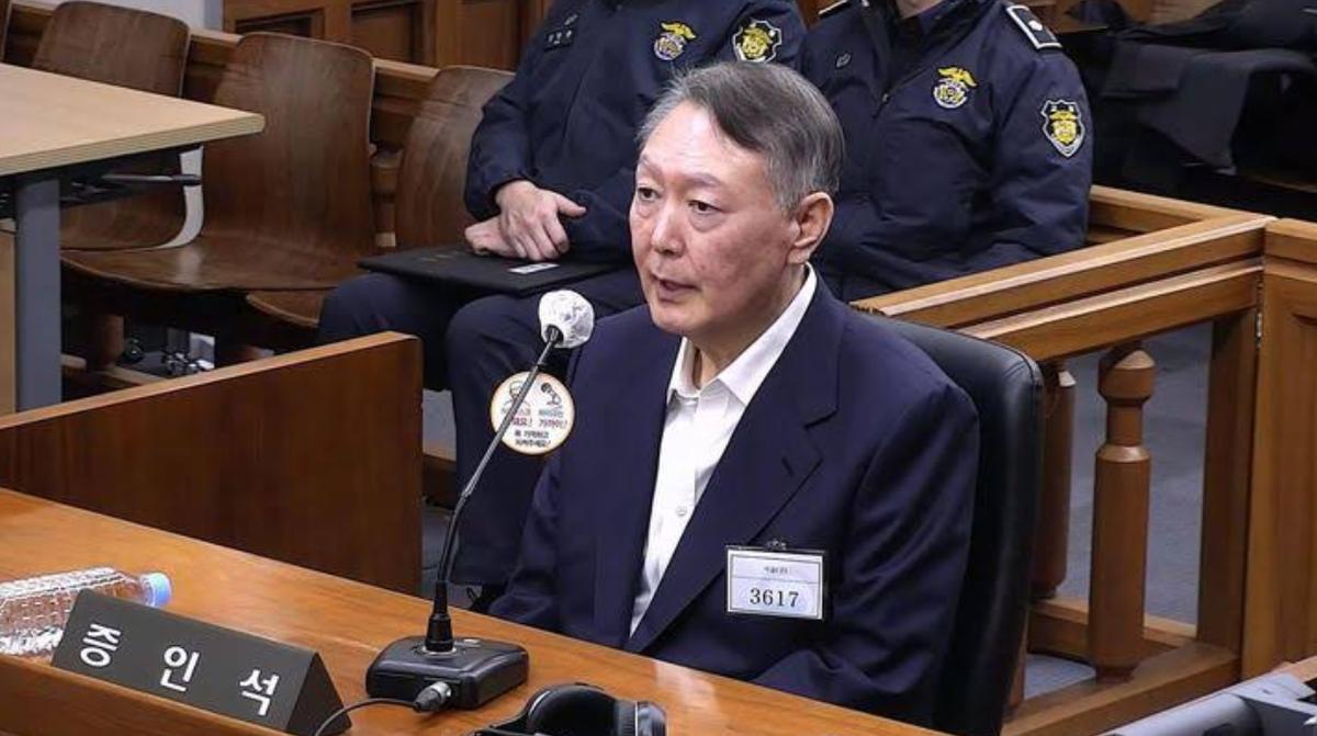尹锡悦“政变”剧本曝光：连文在寅都要抓。韩国特检组挖出的新料，让尹锡悦的“12·