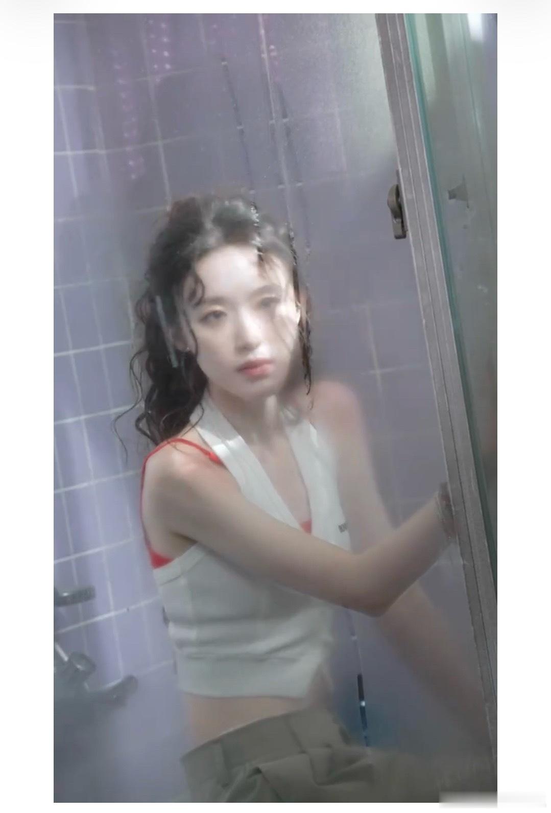 好俊啊……潮湿的青春疼痛文学…… 