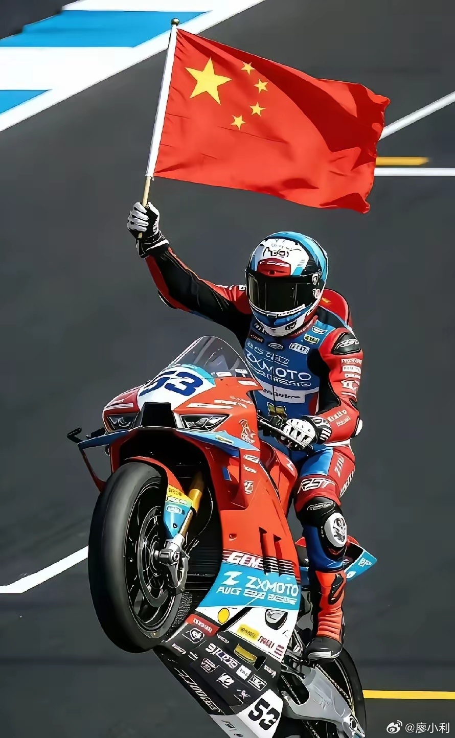 张雪和师父一个造摩托一个造飞机我一直有个疑问：一个初中生张雪就能造出世界级机车，