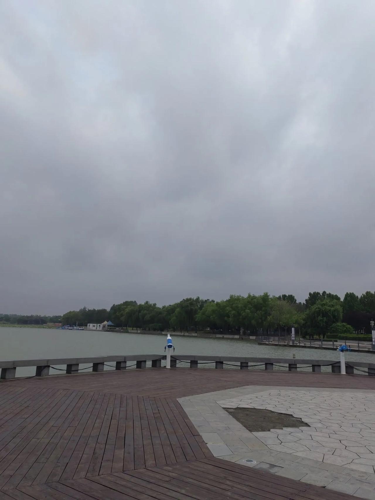 小北湖边走一圈