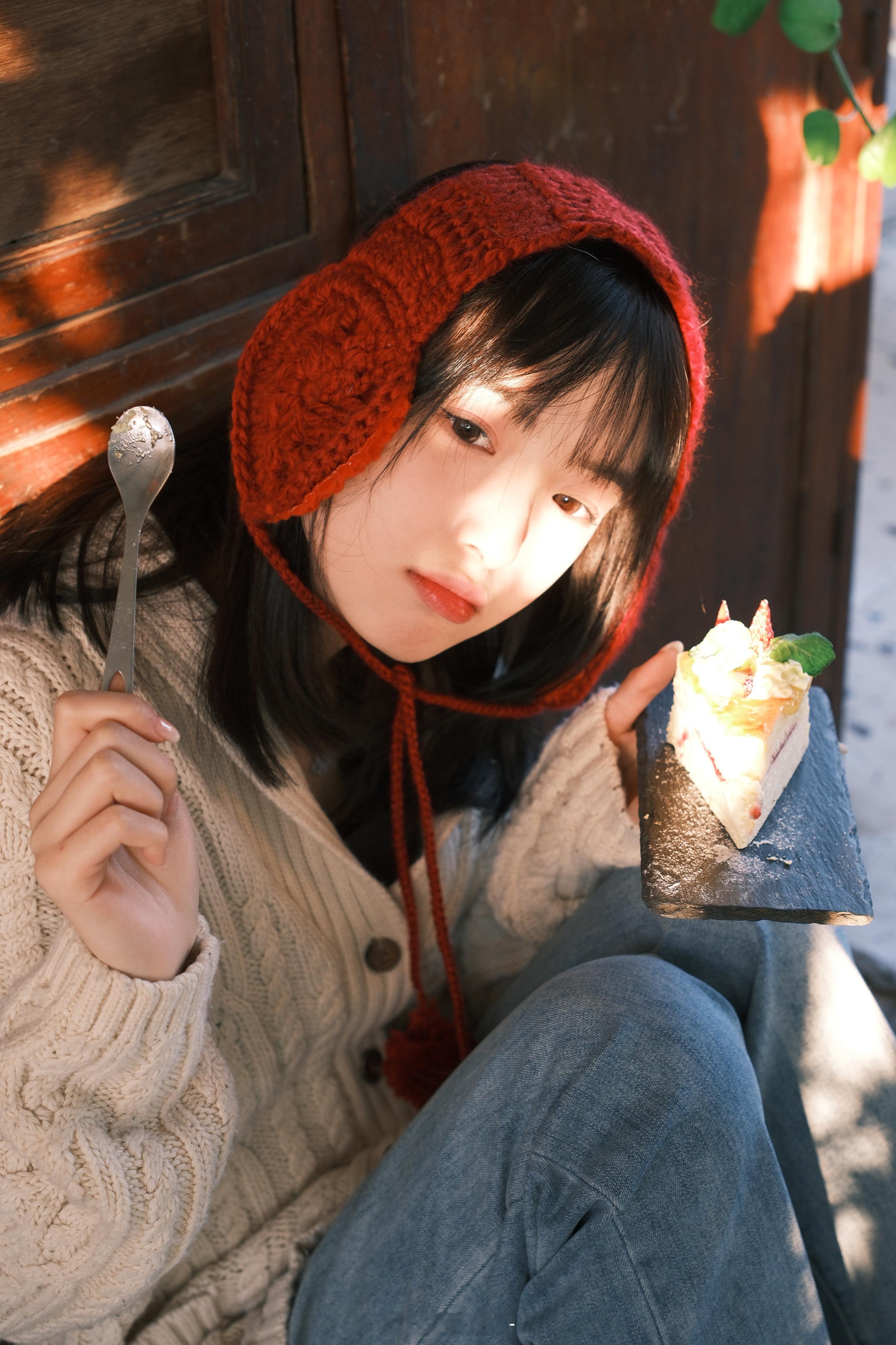 小🐱 ​​​