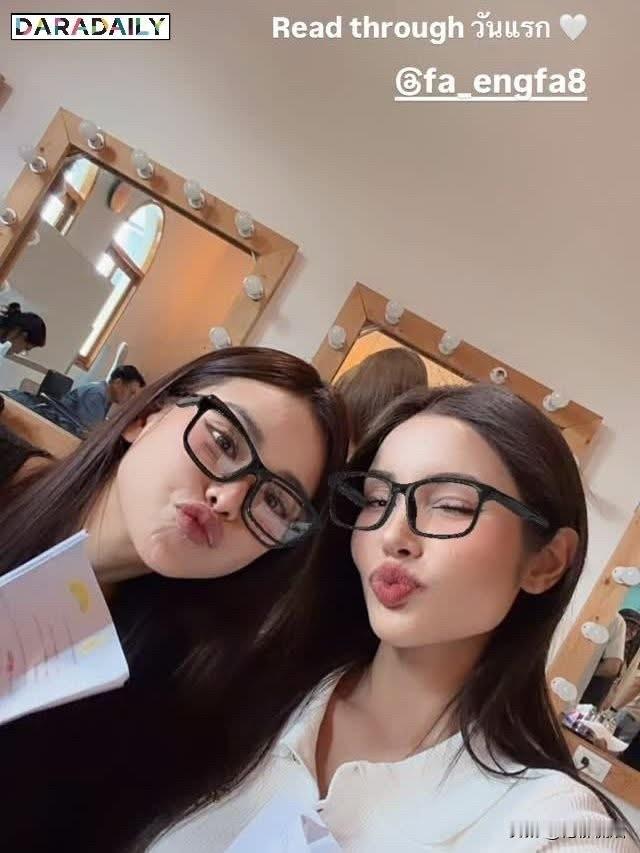 Engfa、Veena的《厨房谋杀案/Murder In The Kitchen