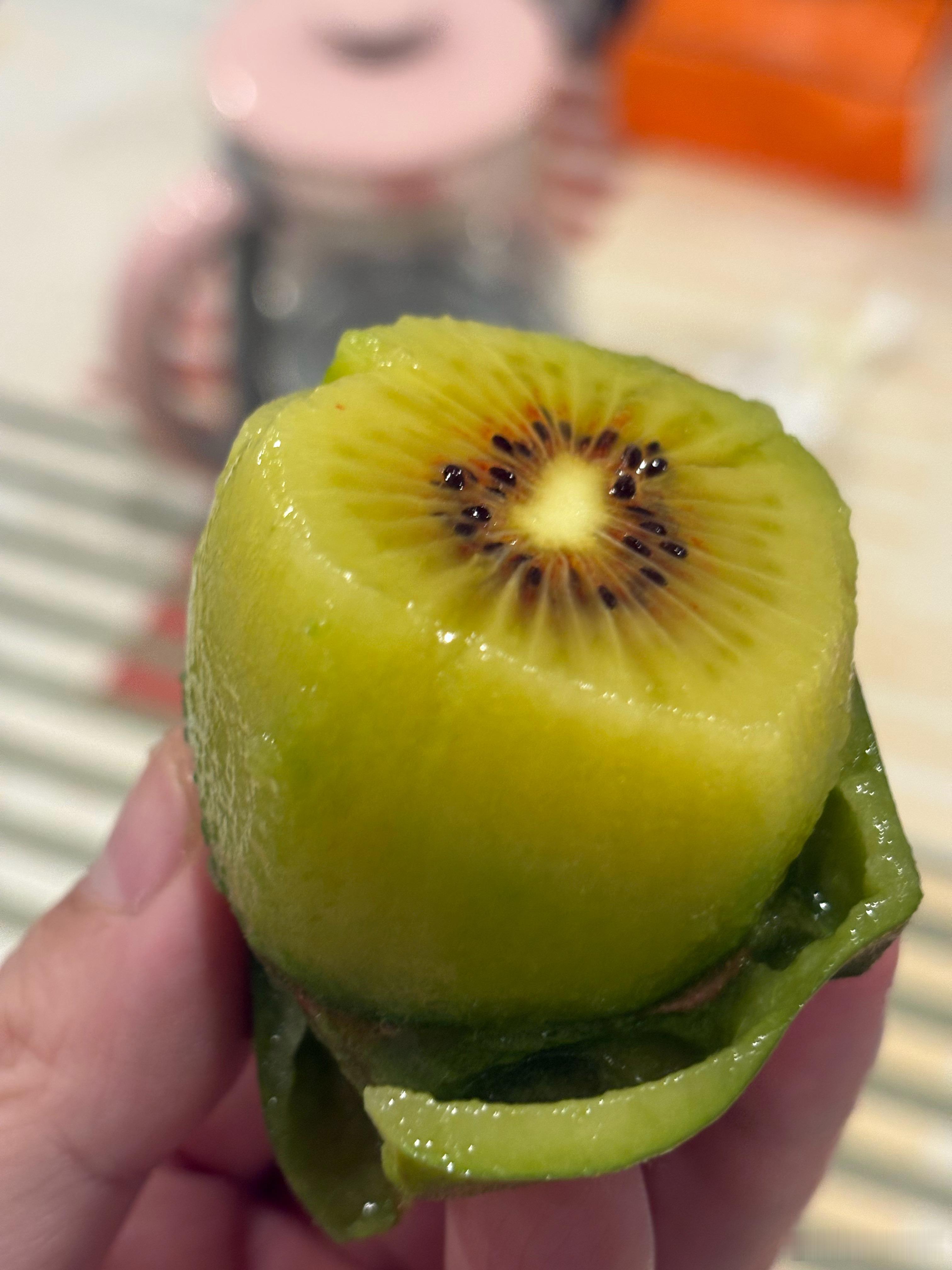 红心猕猴桃真的到了最佳赏味期喜欢纯甜的宝宝不要错过这个和绿心黄心猕猴桃比都要更甜