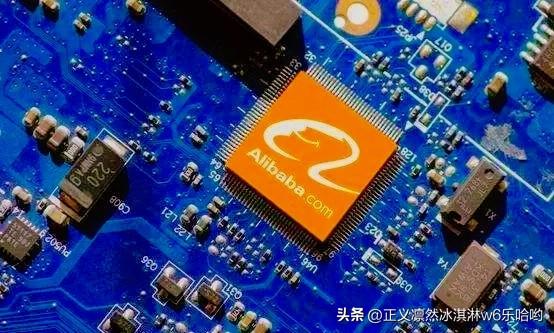 阿里平头哥的GPU“真武810E”特点超亮眼。它全栈自研，从硬件到软件都是自主设
