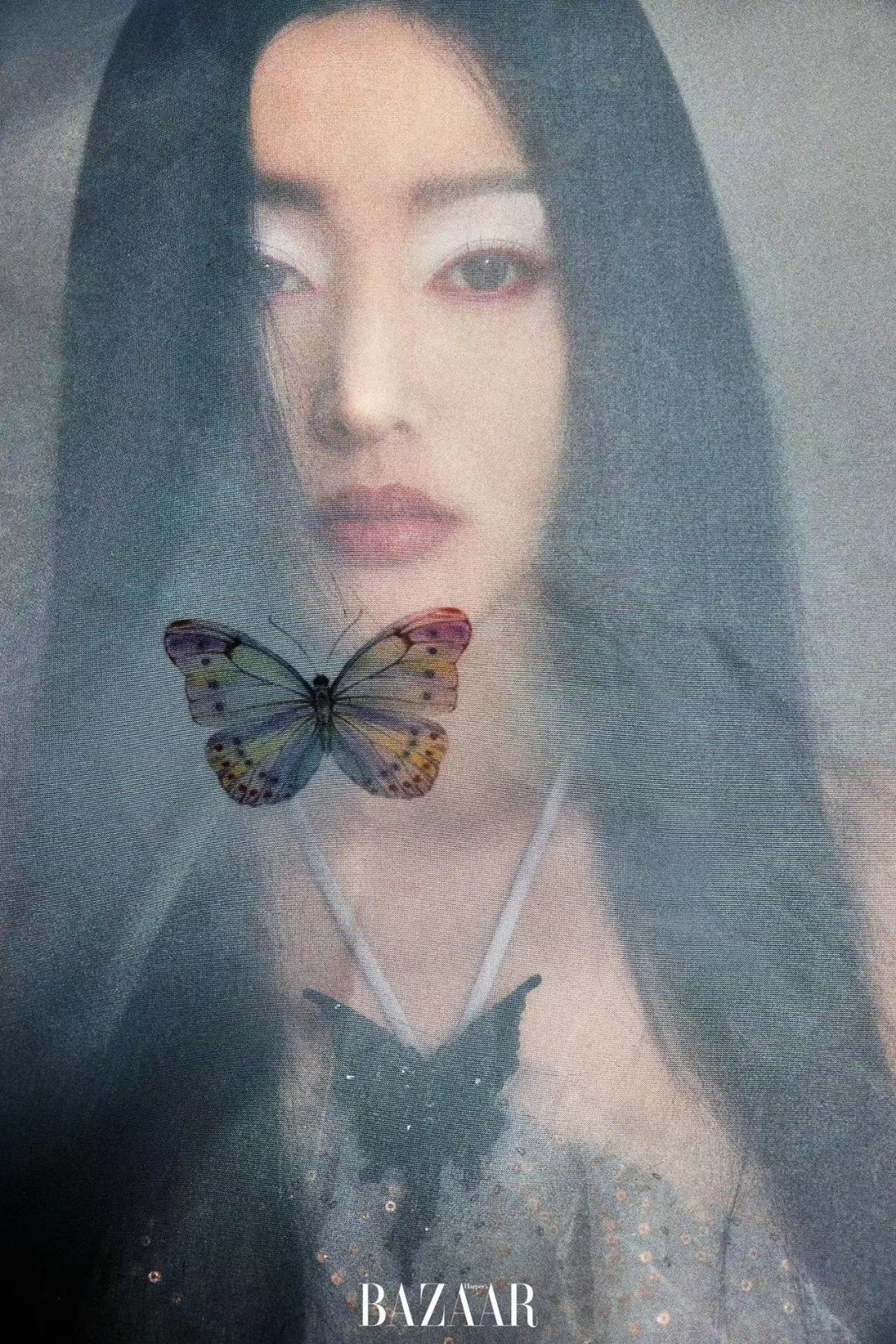#张天爱油画风大片# 张天爱油画风大片好美[送花花]蝴蝶翩飞，美人垂眸，火烈鸟眼