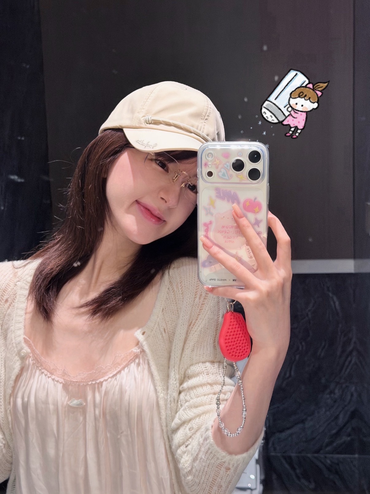 这个女人就是有点太适合无框眼镜了 