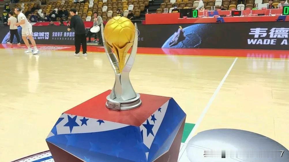不出意外上海将蝉联第二届俱乐部杯冠军！第二届CBA俱乐部杯淘汰赛会在2月6日开打