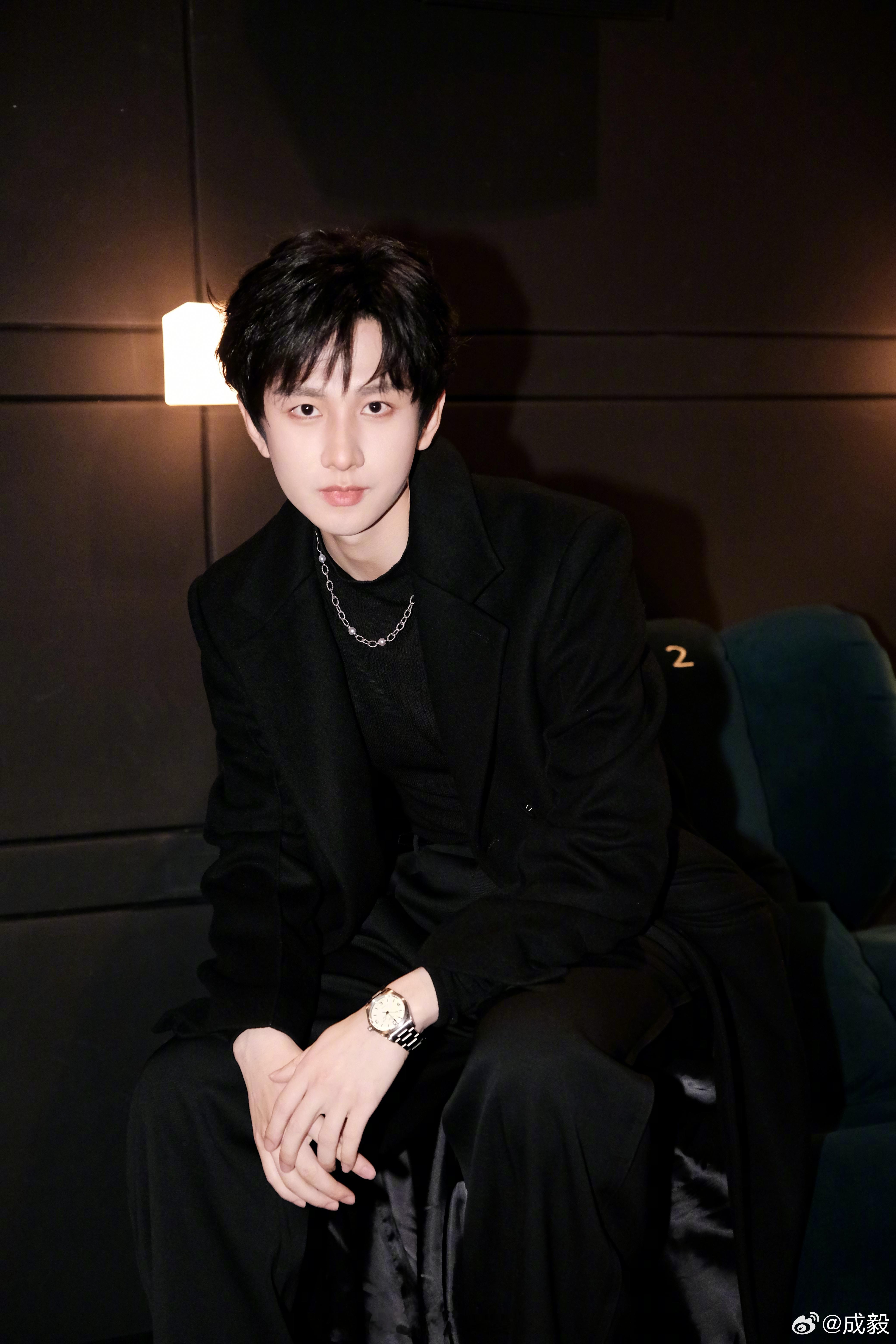 长安二十四计成毅谢淮安暂换现代版真的太帅了吧！长安二十四计各有其狠大片