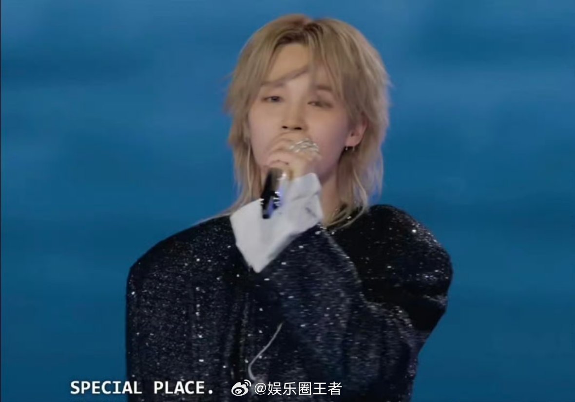 BTS直播朴智旻长发 真的真的看了唯一记住脸的就是朴智旻，金发旻拿什么输？又美又