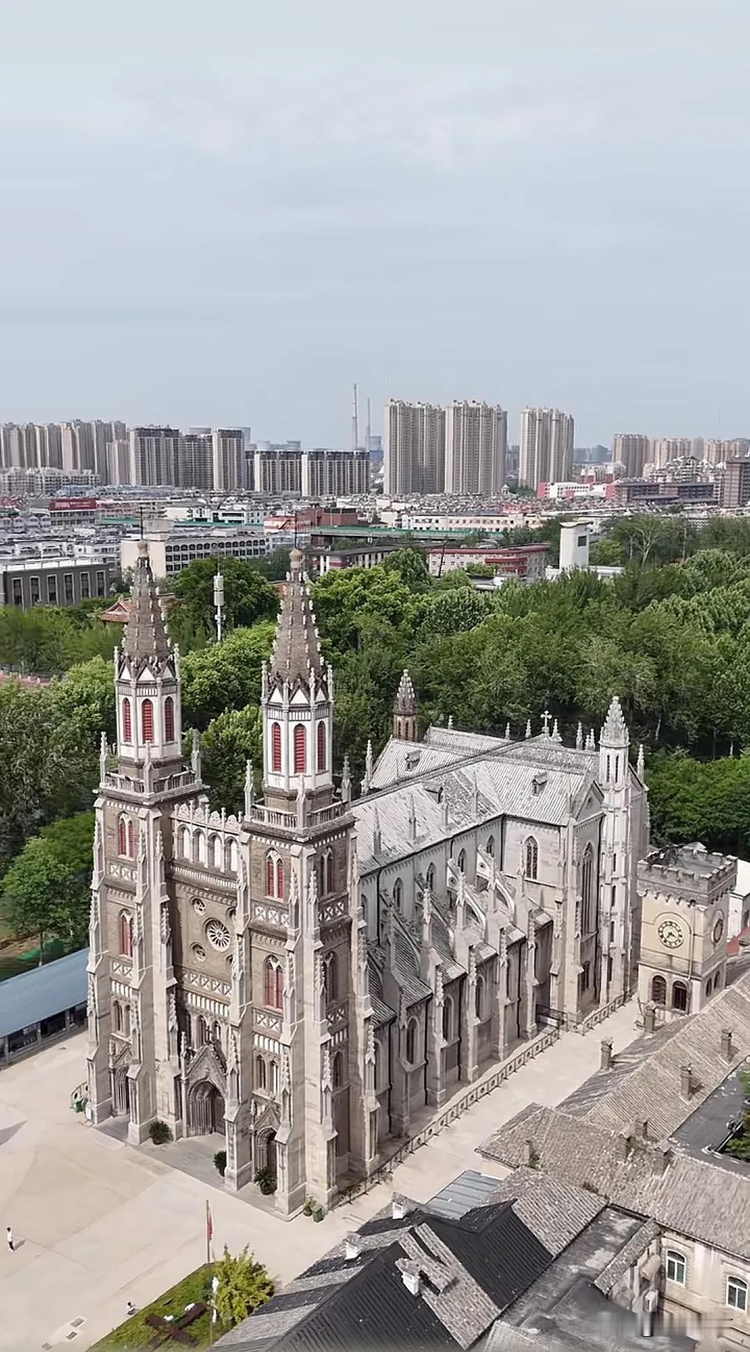 济南洪楼教堂
