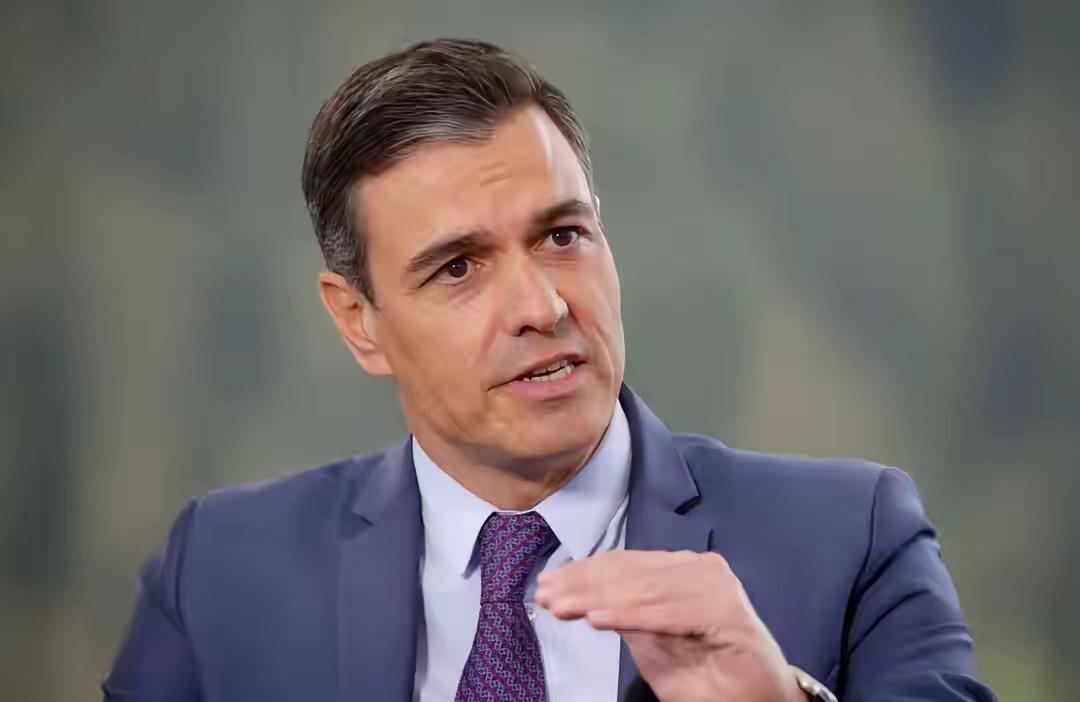 为西班牙点赞！4月19日，西班牙首相桑切斯宣布，将在明天21日欧盟外长会上，正式