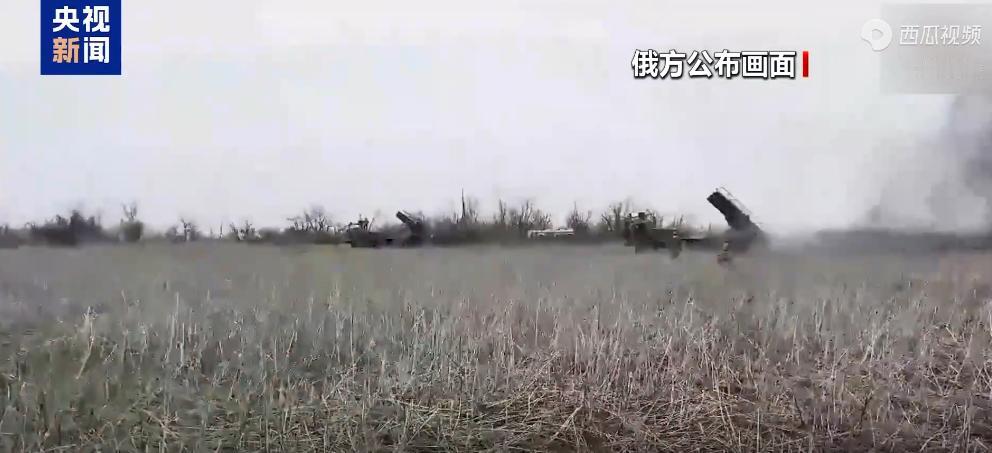 5月5日深夜，乌克兰上空出了大事。俄军突然调转打法，不再正面强攻，而是放出了数百