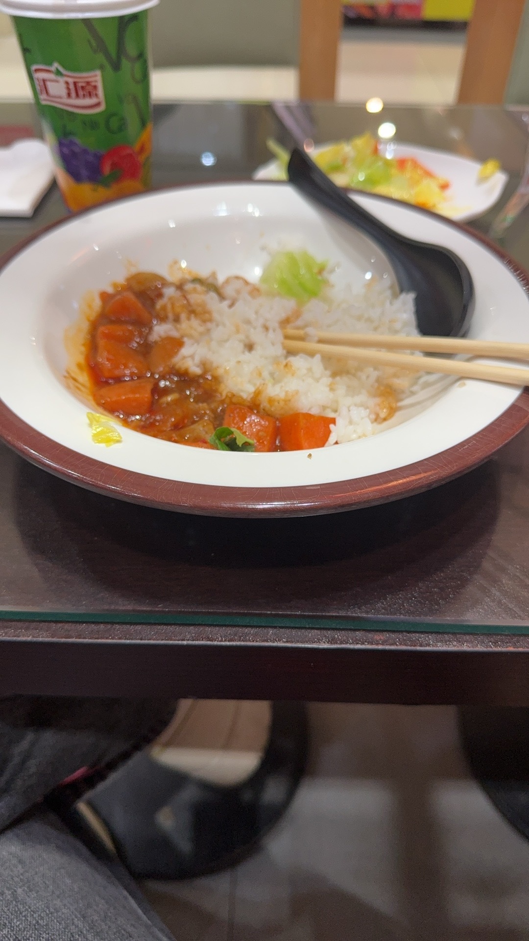 高铁站这饭，是真tm难吃啊。 