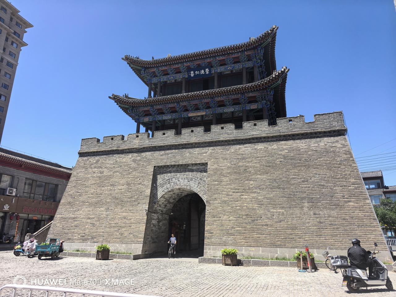 打卡呼和浩特塞上老街，满满的都是古色古香！
