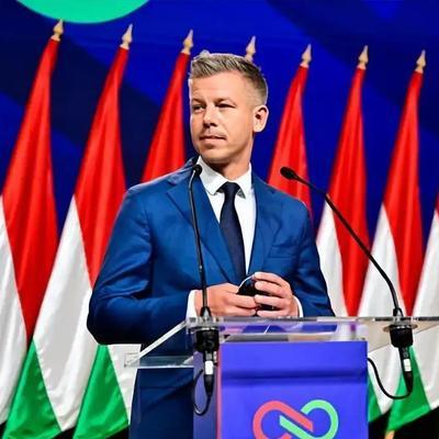 匈牙利新当选总理毛焦尔·彼得在会见该国总统苏利克后表示：“他应当主动辞职。如果他