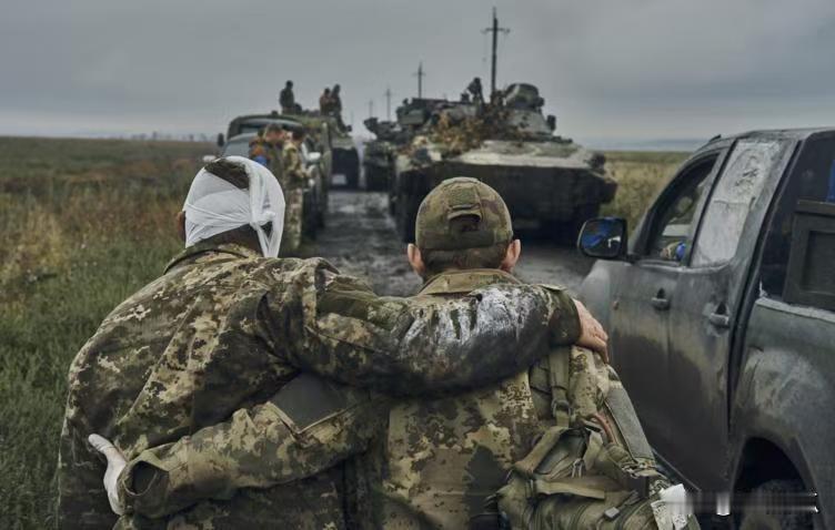 俄罗斯人不体会乌克兰政府。俄罗斯人权专员塔季扬娜·莫斯卡利科娃对媒体称，现在已公