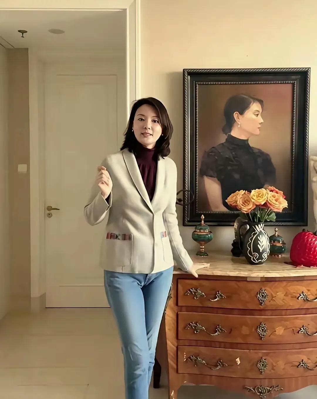 这是哪位明星？就是想不起来名字了