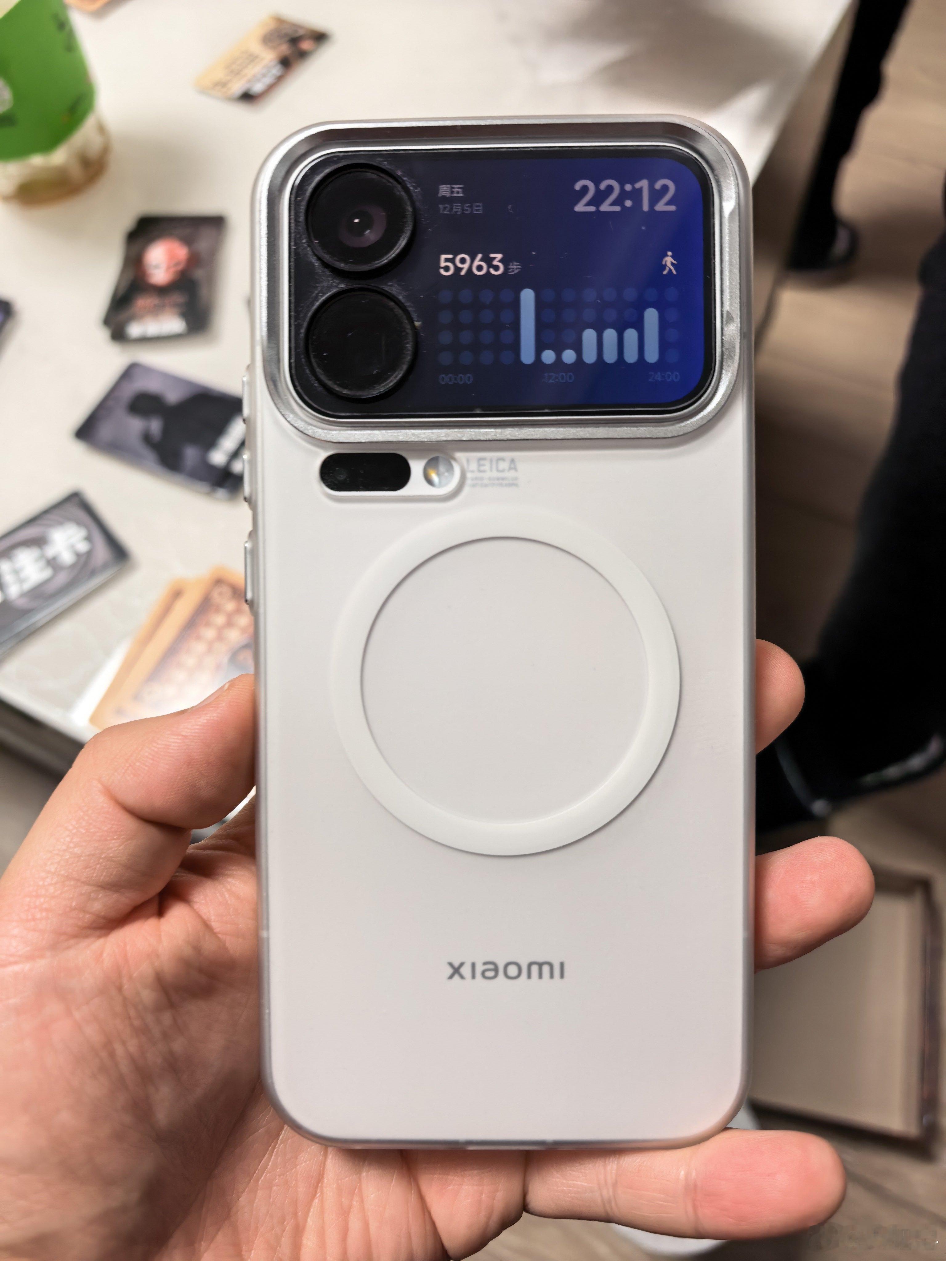 老同学喜欢小米，又买一台小米17 Pro Max 