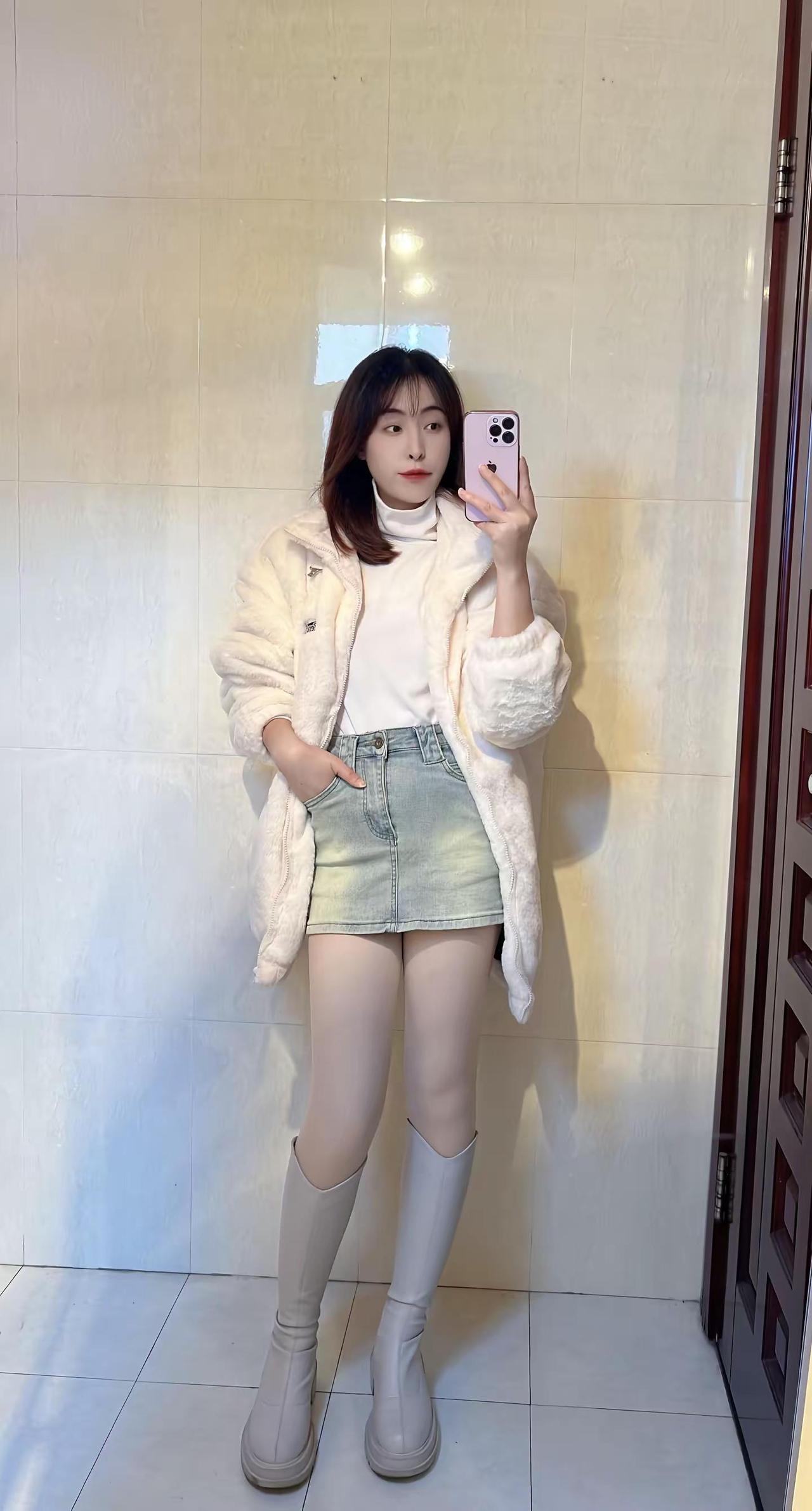 一条一年四季都可以穿的牛仔半裙🩵