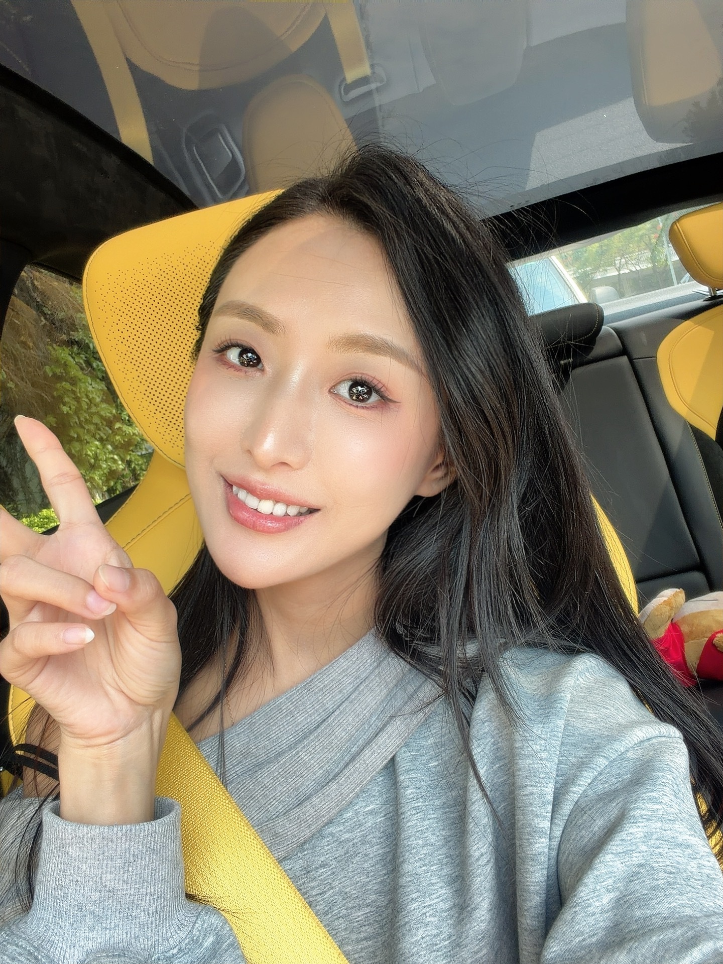 早起工作了一下，现在可以回去睡午觉啦！！！ 