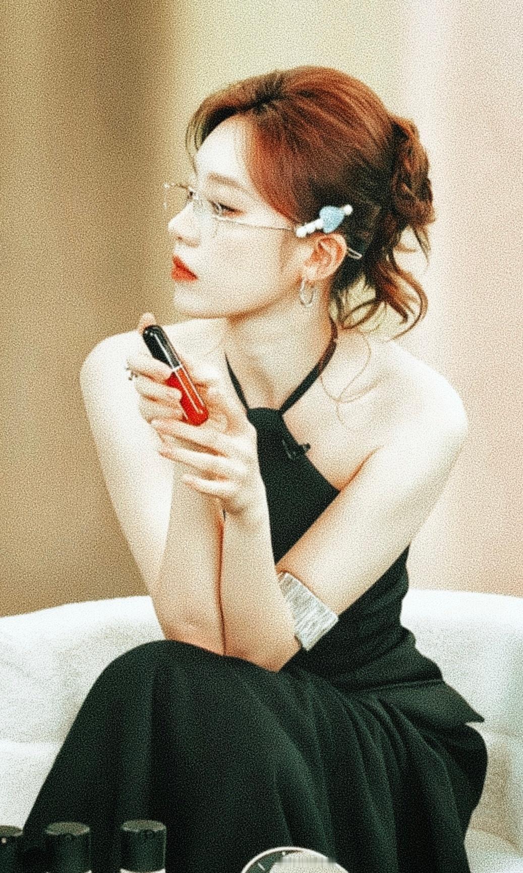 👓 