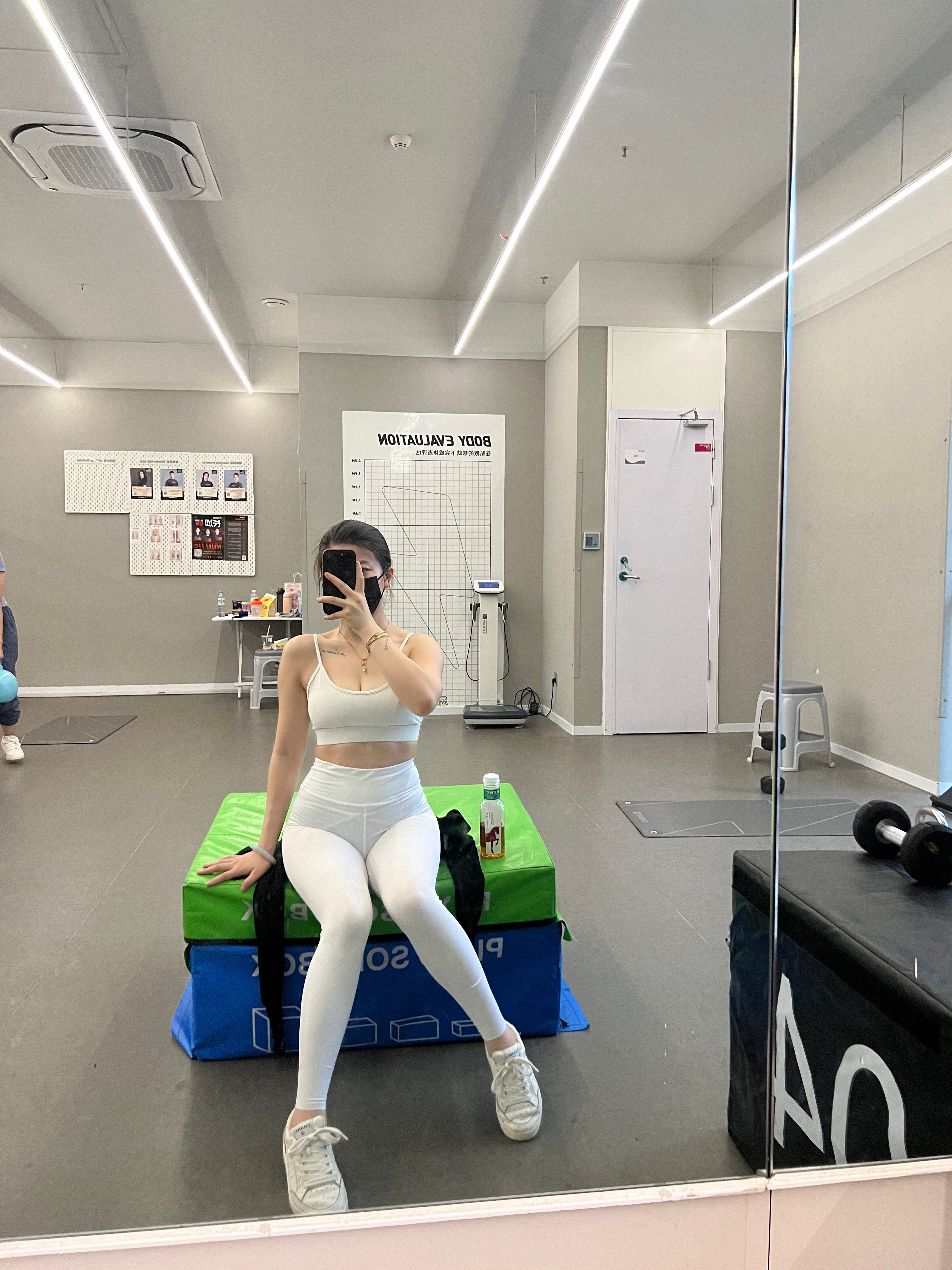 听说你们想看live 图，那就随手拍几张吧～🤍🤍🤍#运动女孩##健身##夏