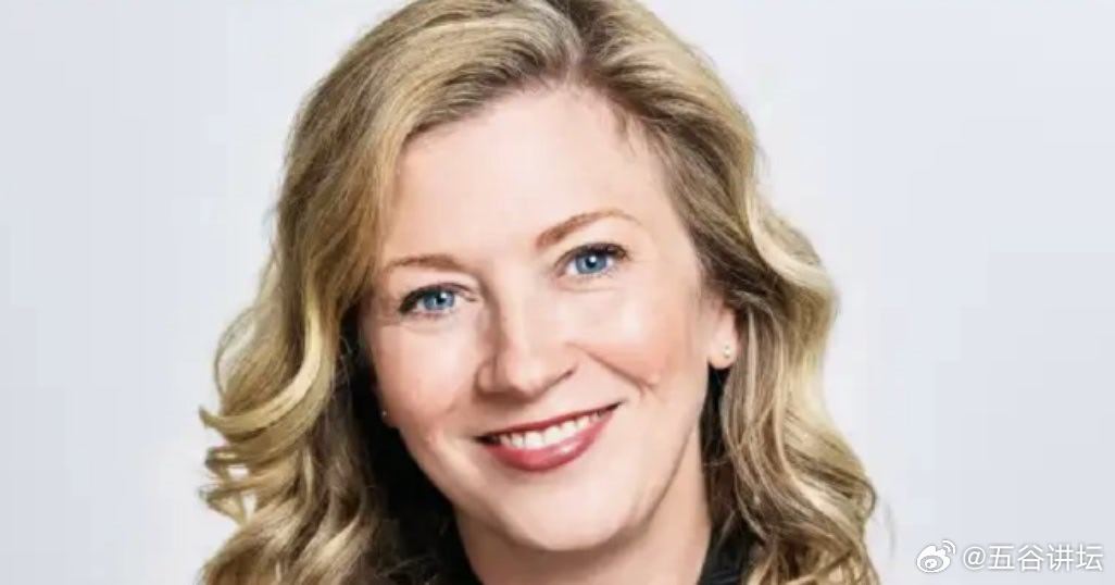 【雅诗兰黛任命伦敦新护发中心负责人】近日，KathleenMitchell已被任