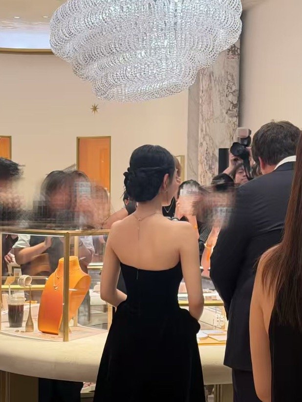 颅顶怎么这么高后脑勺怎么这么圆好完美的一颗头 
