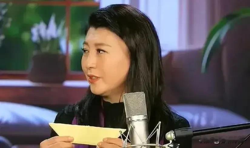 女演员装嫩引争议，观众直呼：真实点，好吗？
四和娱乐:关键
娱乐圈的风波不断出现