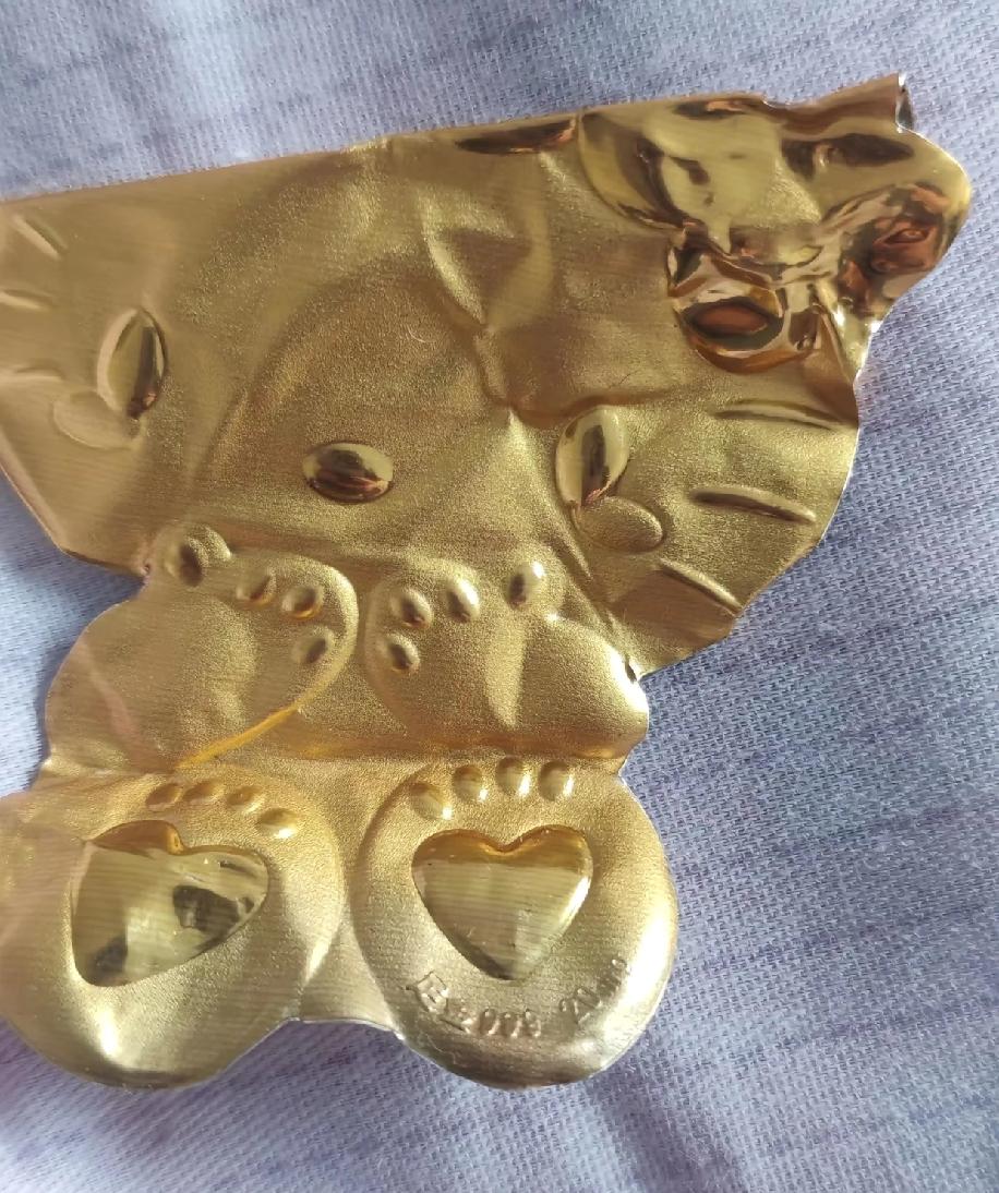 闺女买零食带回来的小玩意，看着萌萌的就随手放家里了，这一放就是好几个月，一直没当