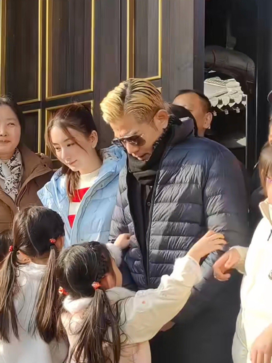 方媛真好命啊，郭富城刻意停工陪老婆 ​​​
