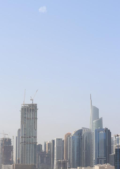 阿联酋暂停对伊全部经贸金融往来阿联酋称伊朗导弹落入其领海【阿联酋宣布暂停与伊朗的