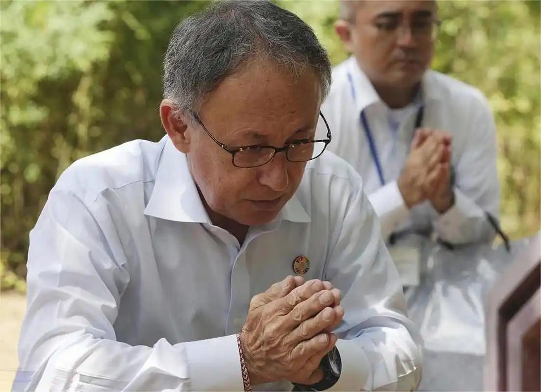 在刚结束的琉球知事选举里，反对美国继续扩大冲绳驻军、主张对华交流的现任知事亲华派