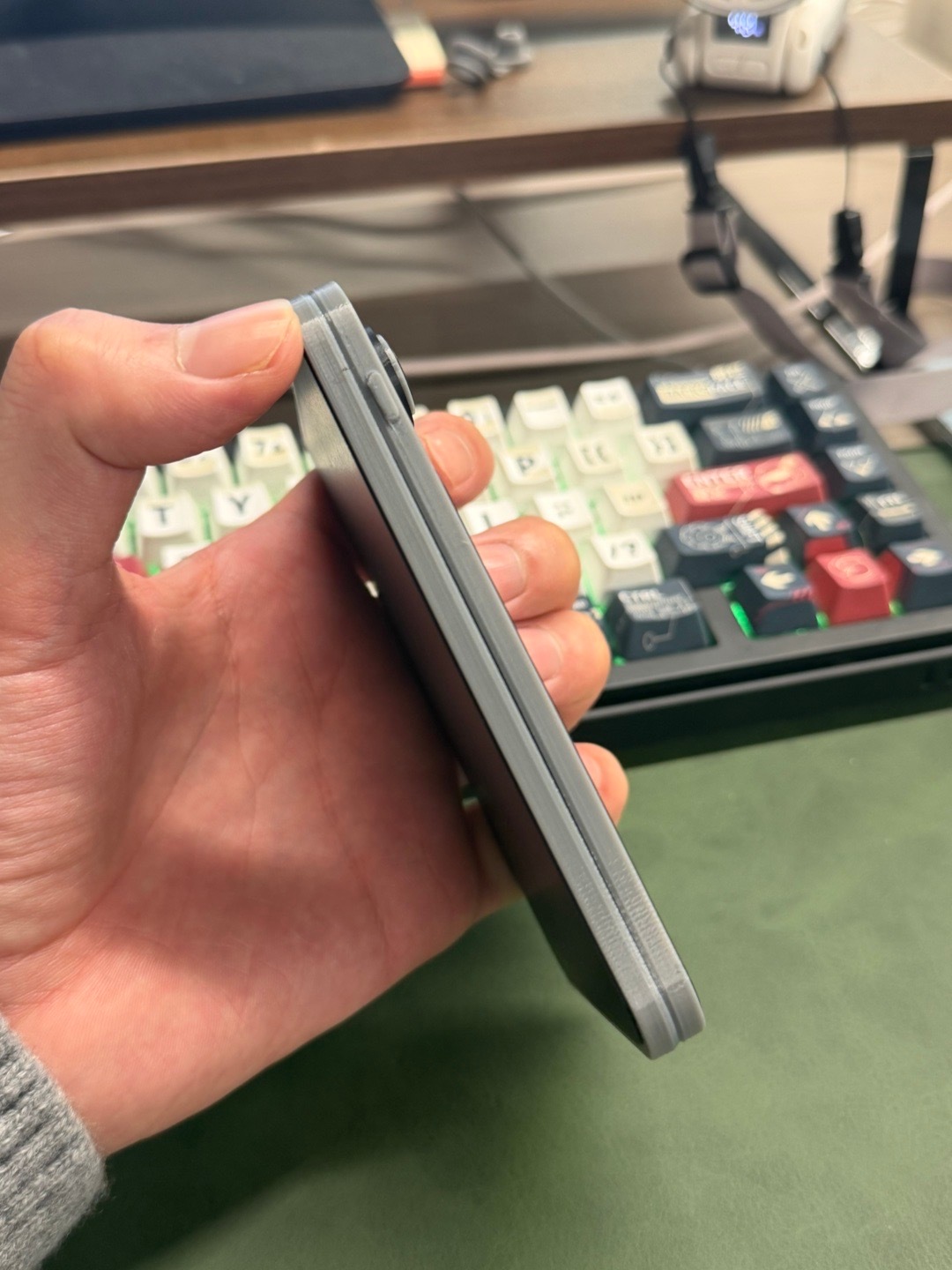 iPhoneFold细节曝光 总结一下目前的爆料哈1、iPhone Fold会有