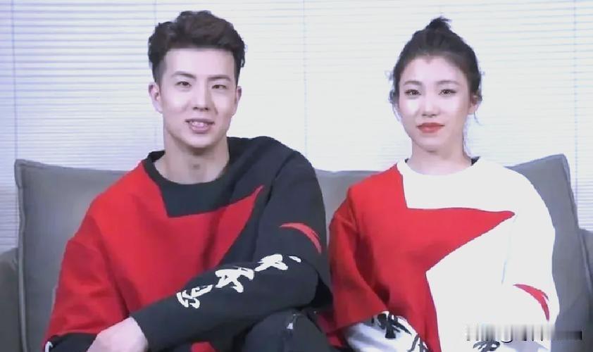 郎才女貌，恩爱夫妻滑冰滑的真棒。台上一分钟，台下十年功，才华横溢，才貌双全，祝你