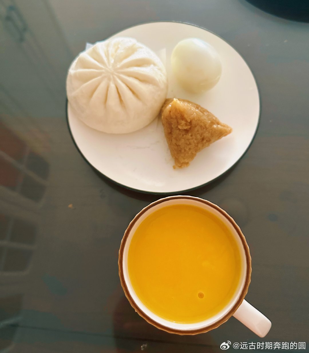 今日跑步完成今天好凉爽风好大太阳只是突然大一下跑起来很舒服 