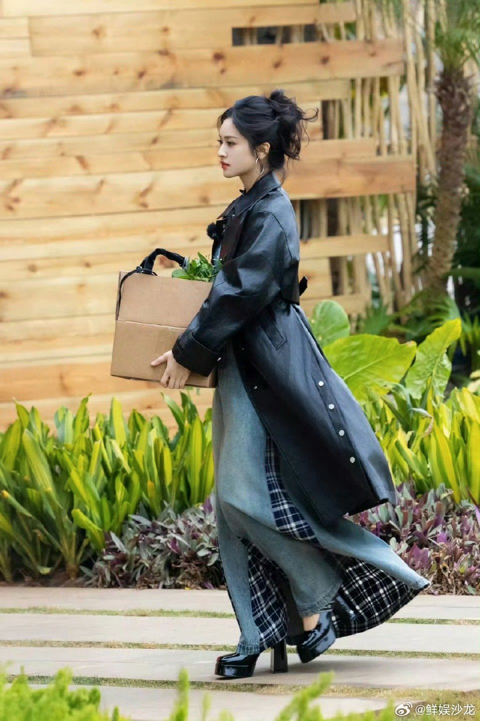 谁被沈月的真诚戳中？大方聊生理期，真的好圈粉沈月大大方方聊月经问题沈月大大方方聊