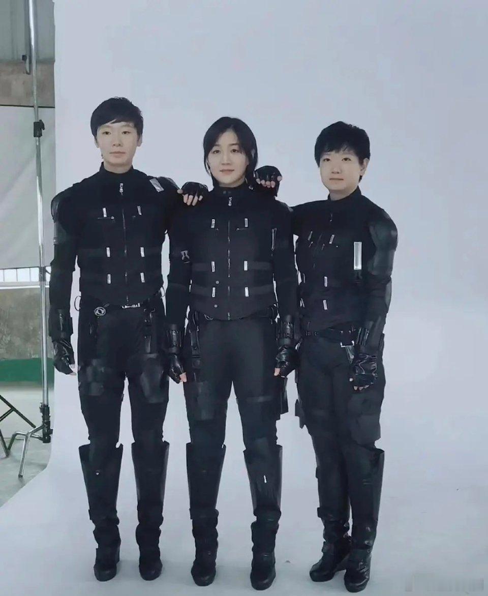 这是什么阴间审美啊，国乒女队、跳水队可以报警了啊[裂开] ​​​