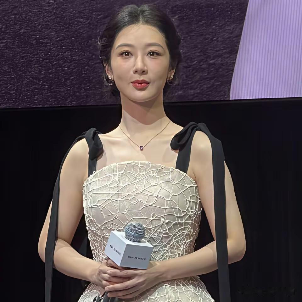 多么好的姑娘呀！我张哥为啥就不行动了？