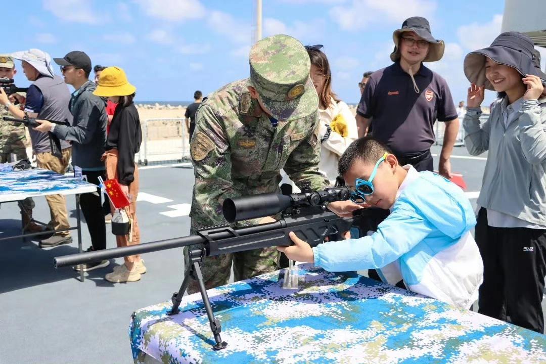 海军第46批护航编队访问埃及亚历山大港 ​​​