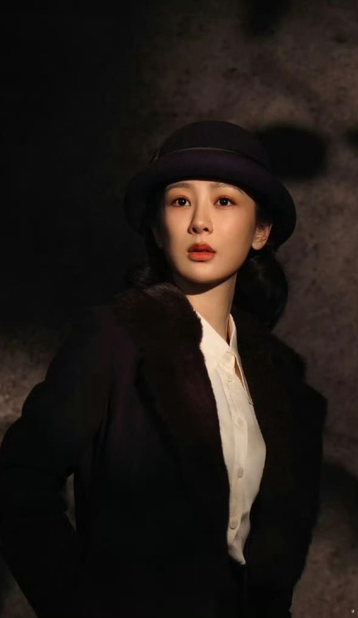 杨紫玉兰花开君再来造型爱了吗～ 