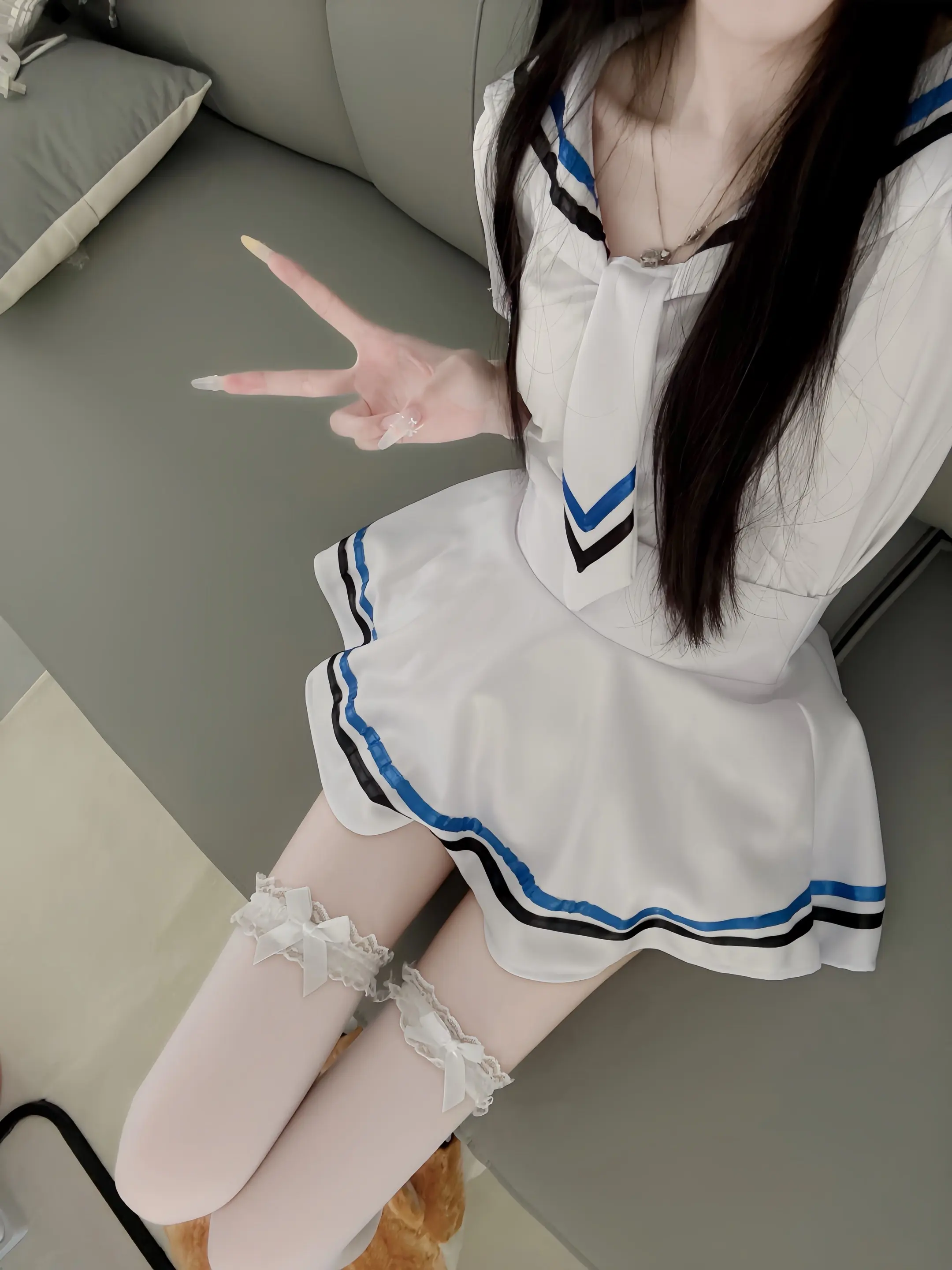 我刻意躲开幸福 可痛苦还在继续