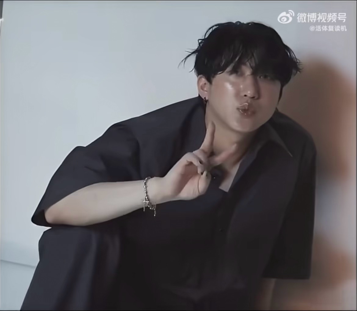 迷团伙食这么好吗 