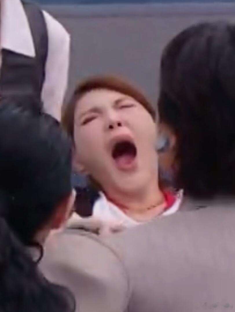 小涂鸦离了你谁再来逗我笑角落的一只兔呀老师我笑喷了乘风2026  | 