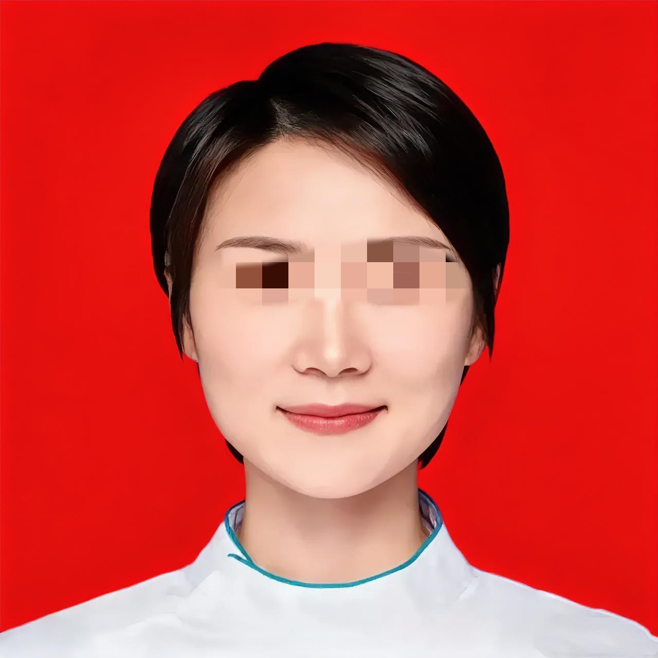 彭护士长留有后手！
得知祖院长出轨后。
她不哭不闹。更没闹得医院鸡飞狗跳人尽皆知