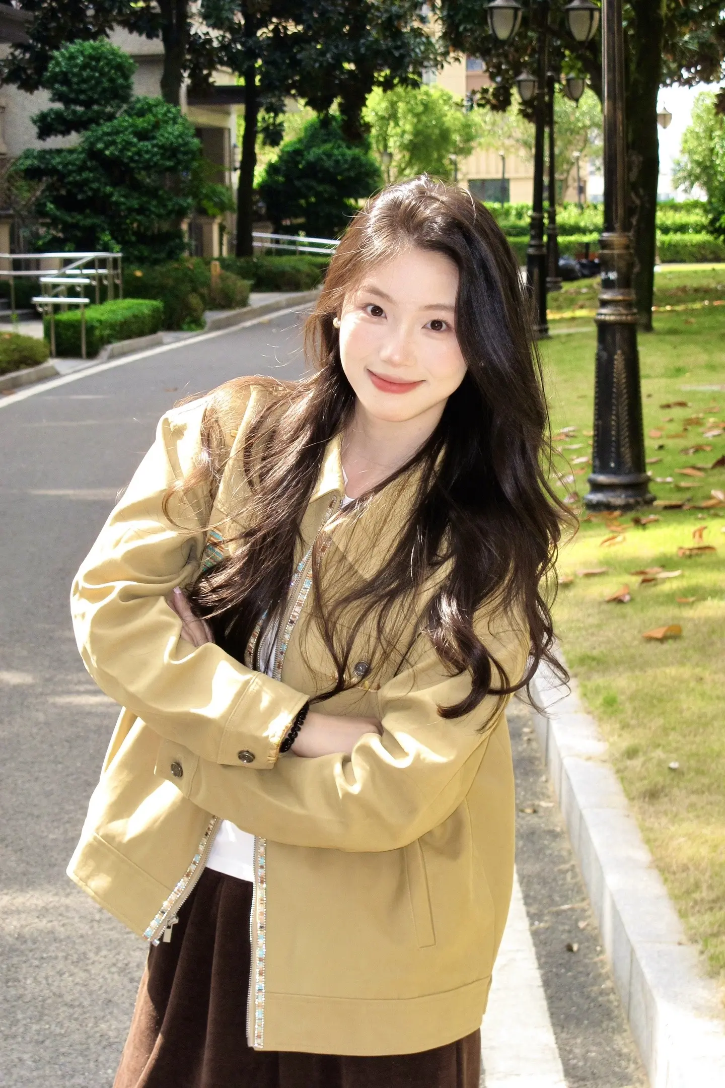 一晃又一秋 有人再见 有人再也不见。